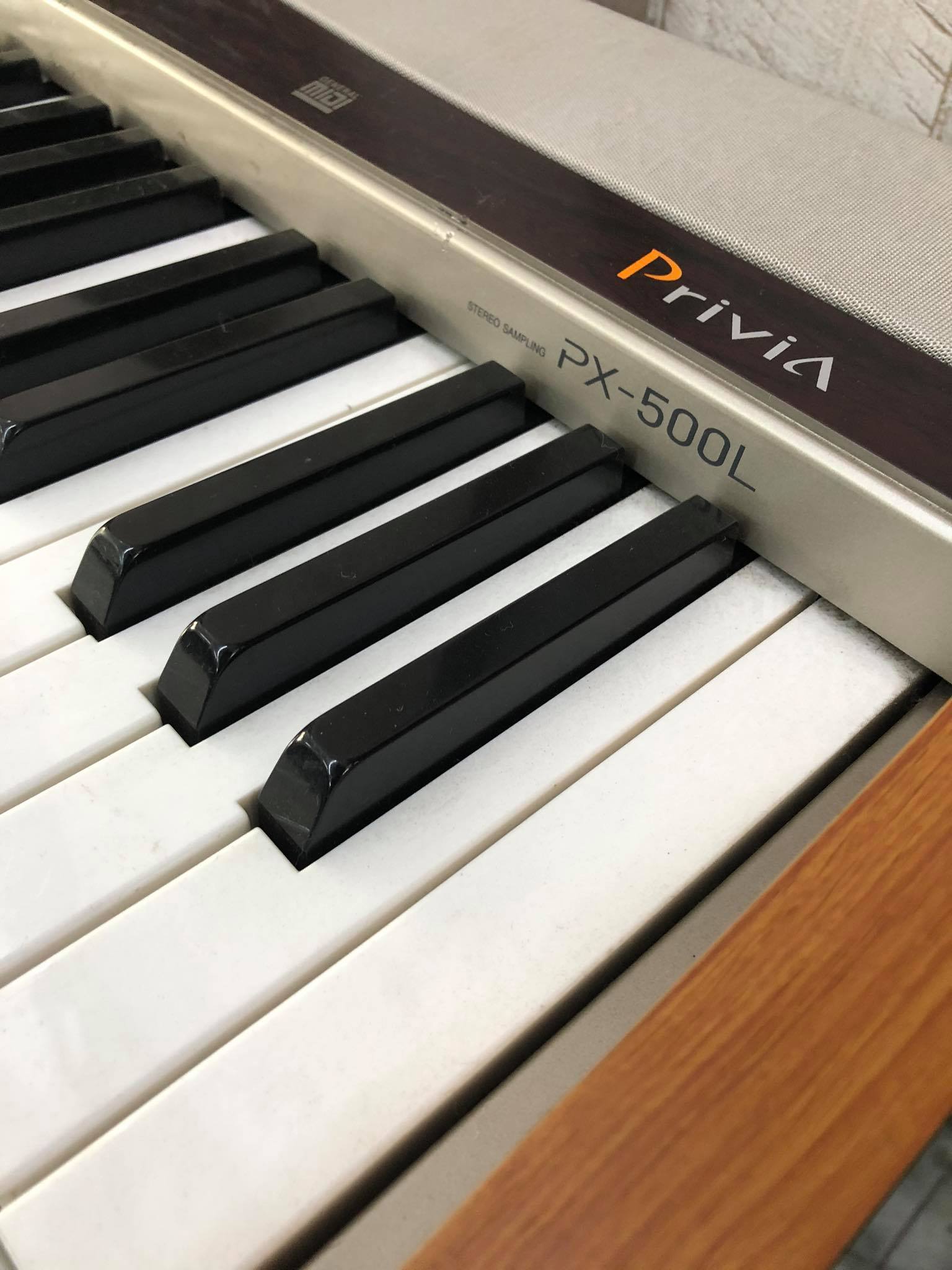 Piano dien Casio PX500L 1 1
